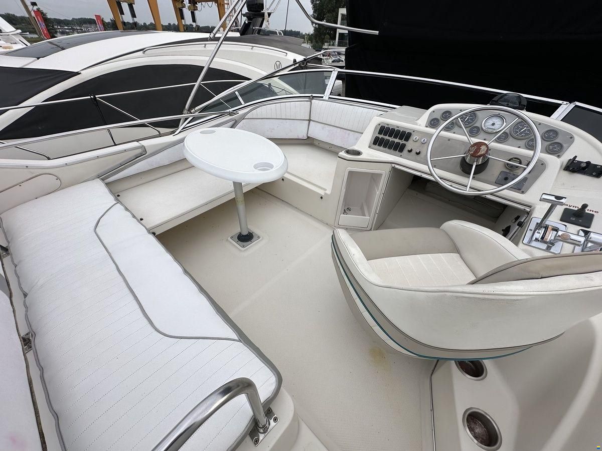 Bayliner 3258