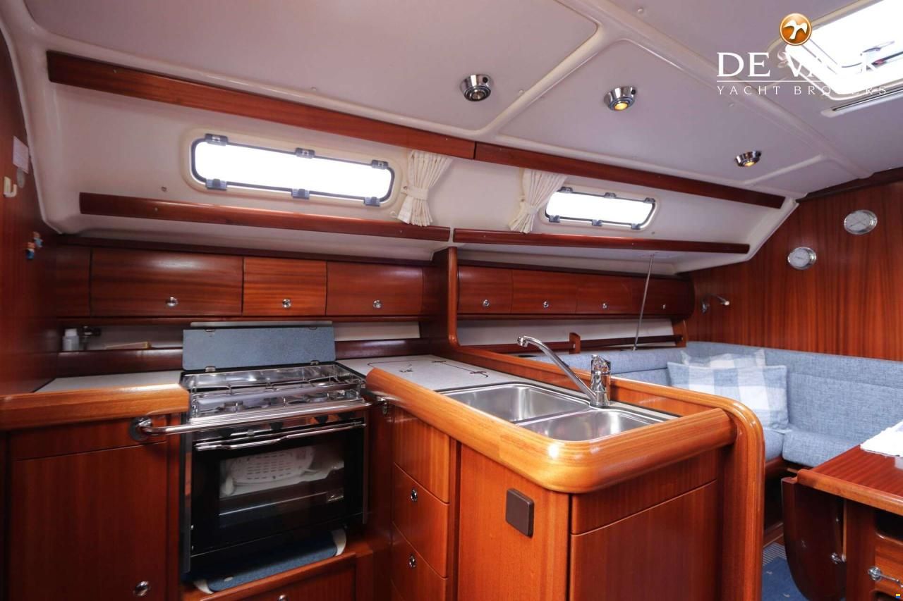 Bavaria 36-2 Custom line