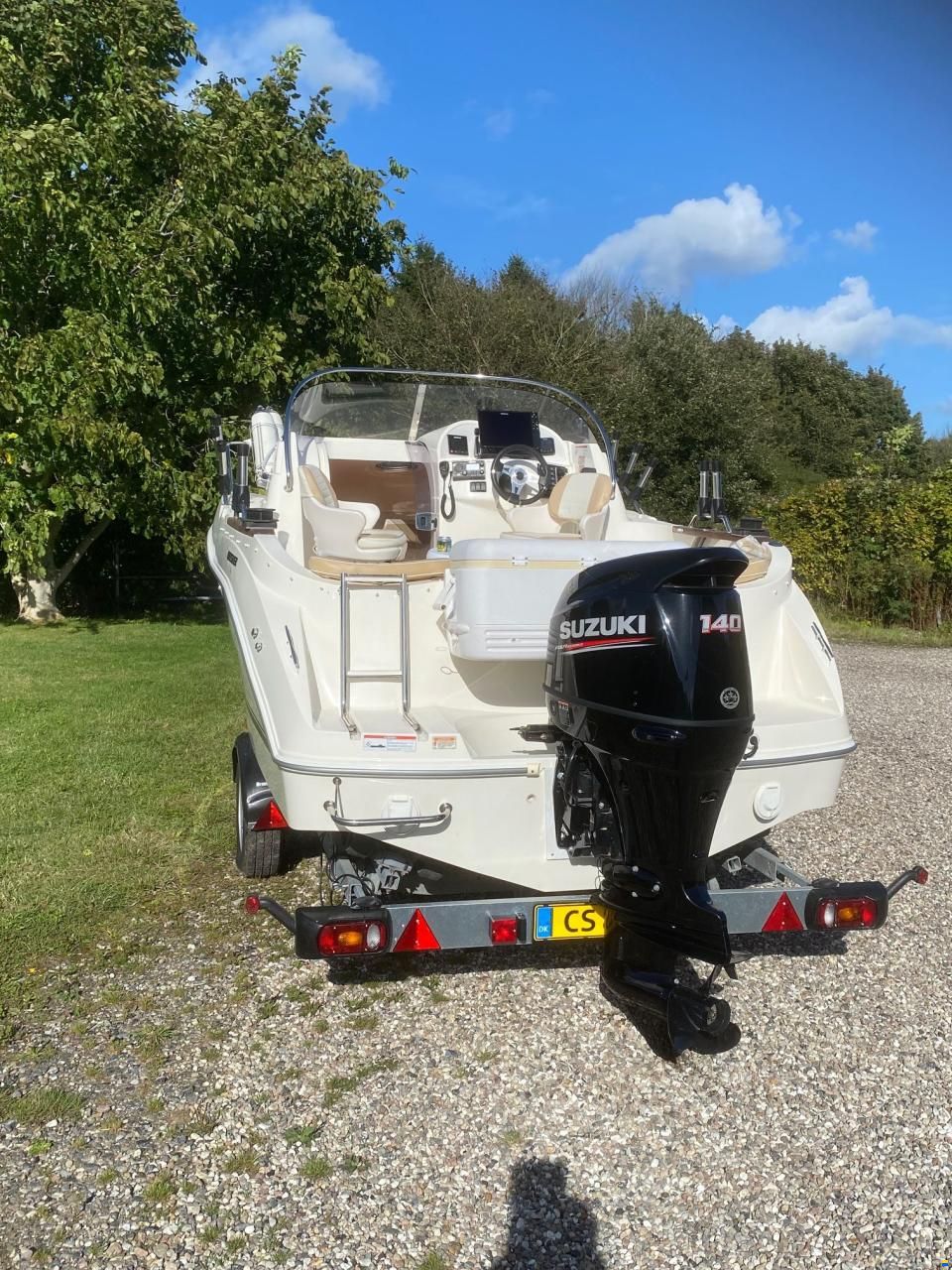 Quicksilver 540 – Suzuki 140 HK – Topuds