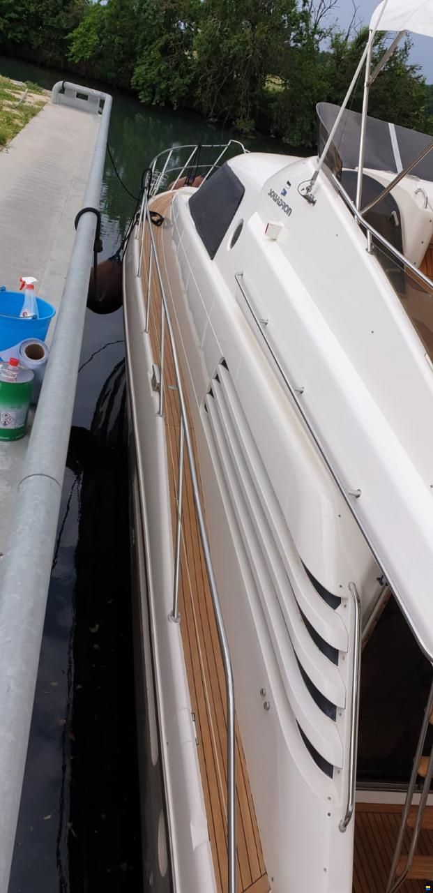 Fairline Squadron 62