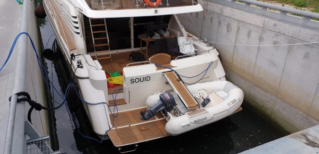 Fairline Squadron 62