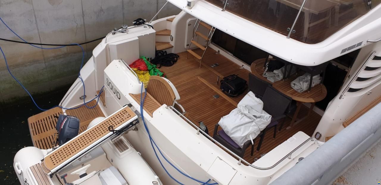 Fairline Squadron 62