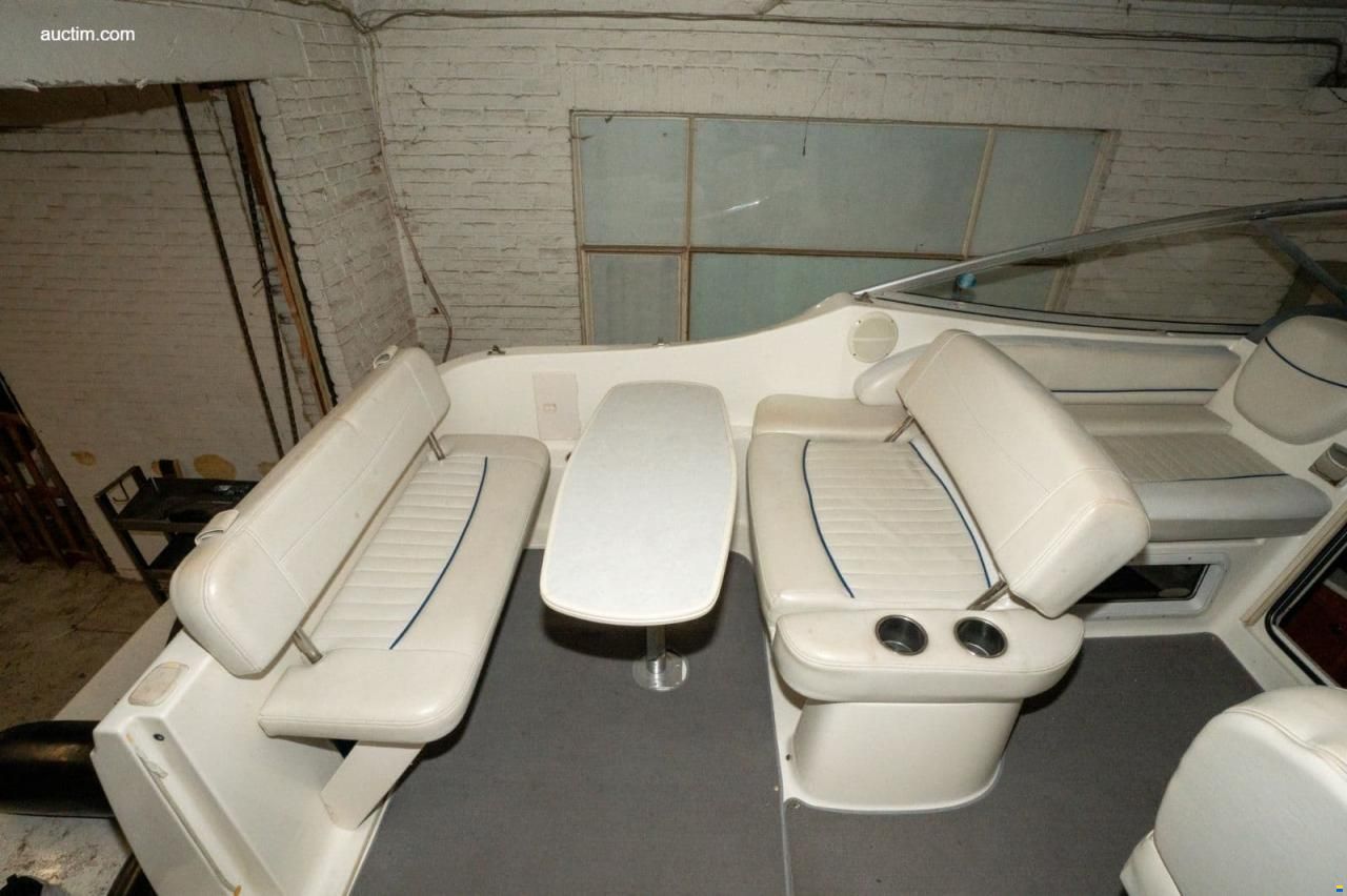 Bayliner 275