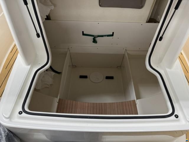Quicksilver 605 Open + Mercury F150XL