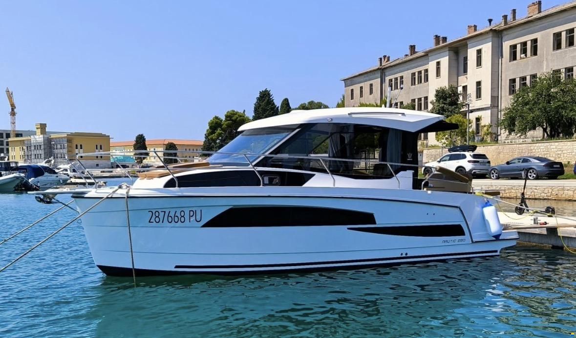 Nautic Yachts Nautic 880