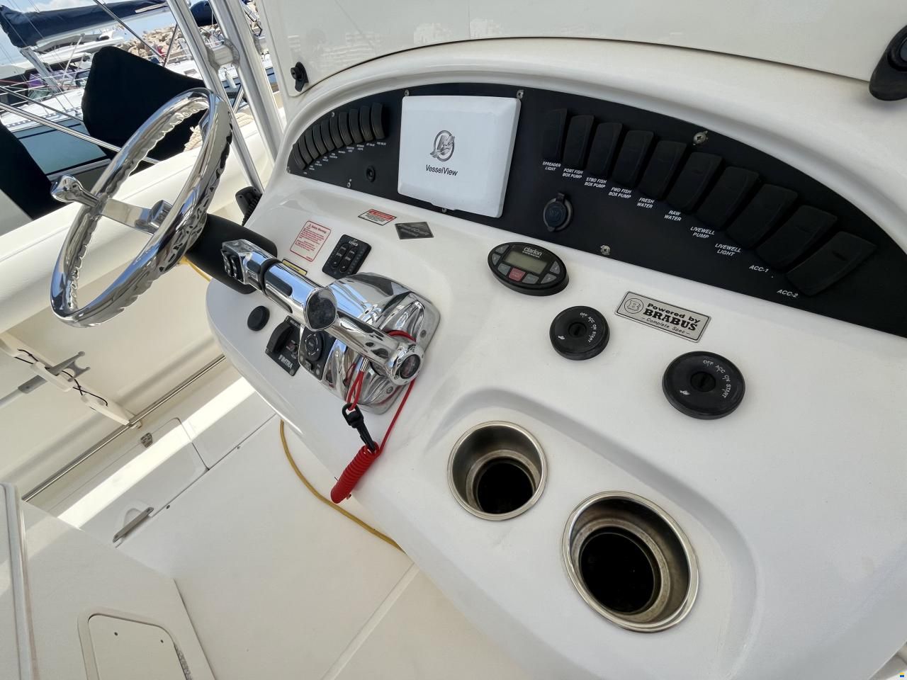 Boston Whaler 320 Outrage