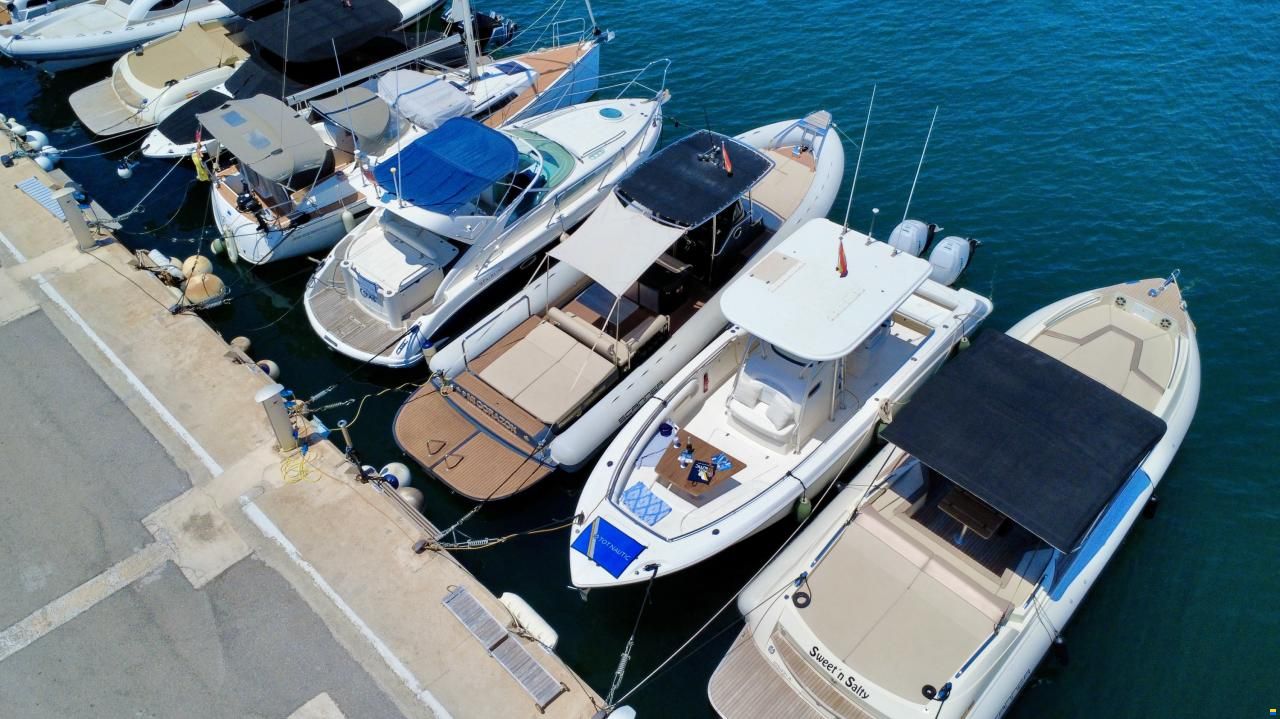 Boston Whaler 320 Outrage