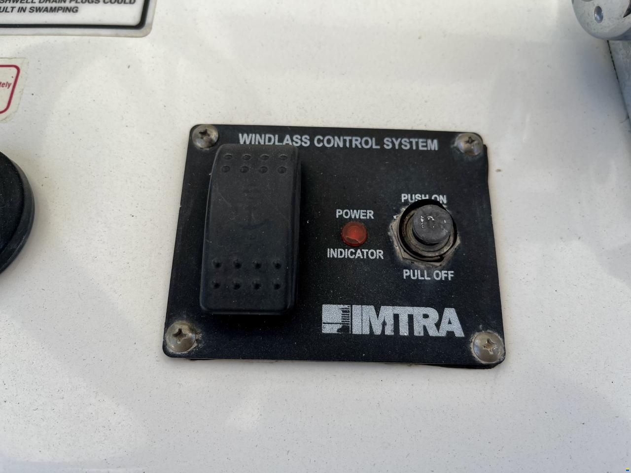 Boston Whaler 320 Outrage
