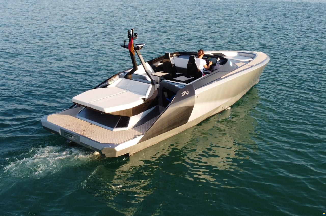 SAY Carbon Yachts SAY 32