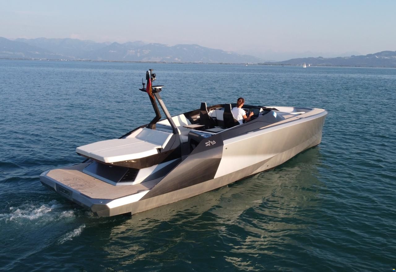SAY Carbon Yachts SAY 32