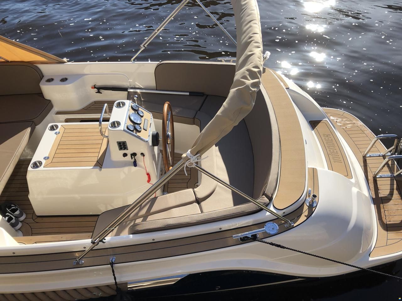 Interboat Intender 640
