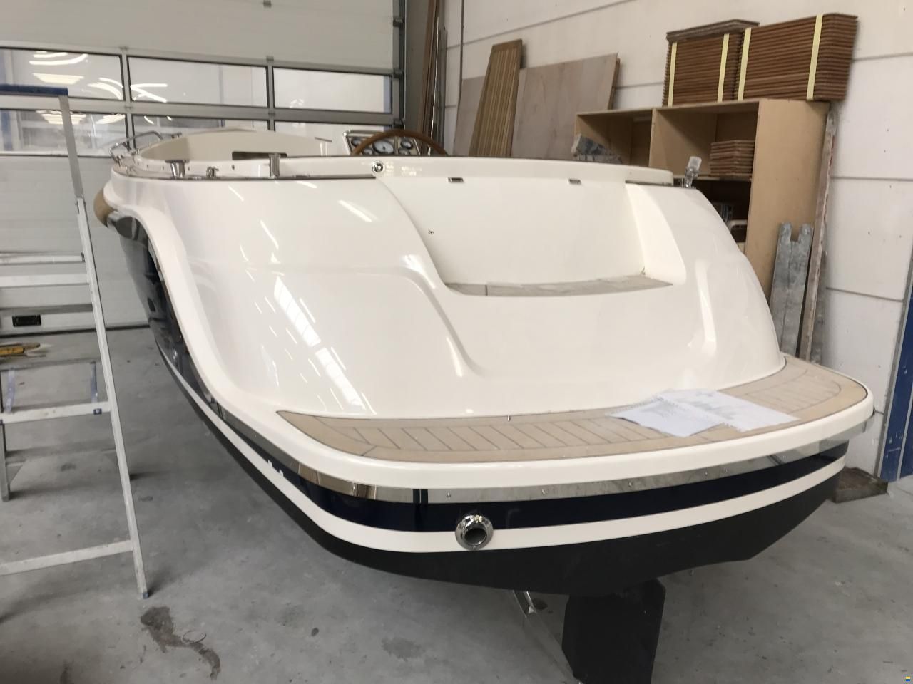 Interboat Intender 640