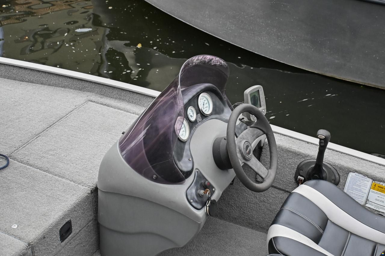 Tracker Marine Pro team 170TX