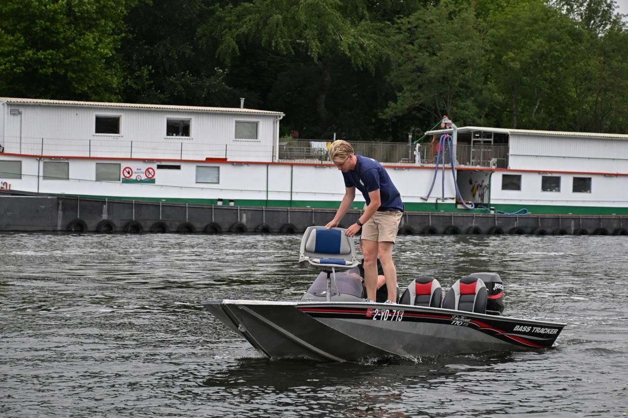 Tracker Marine Pro team 170TX