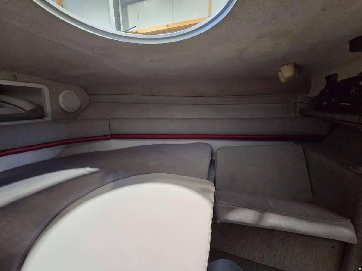 Four Winns 201 Liberator
