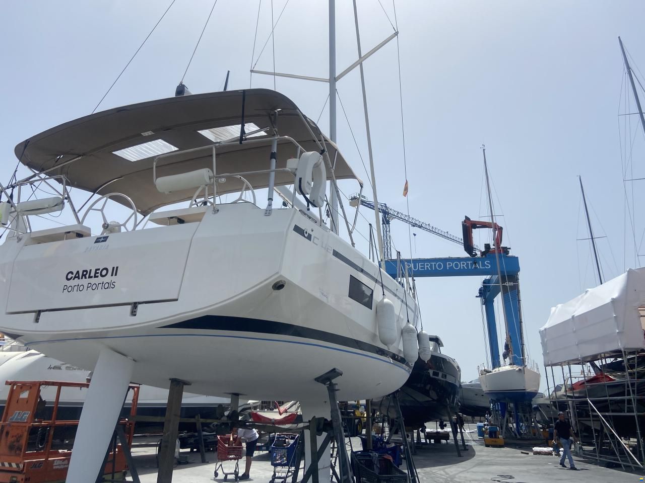 Bavaria C 42