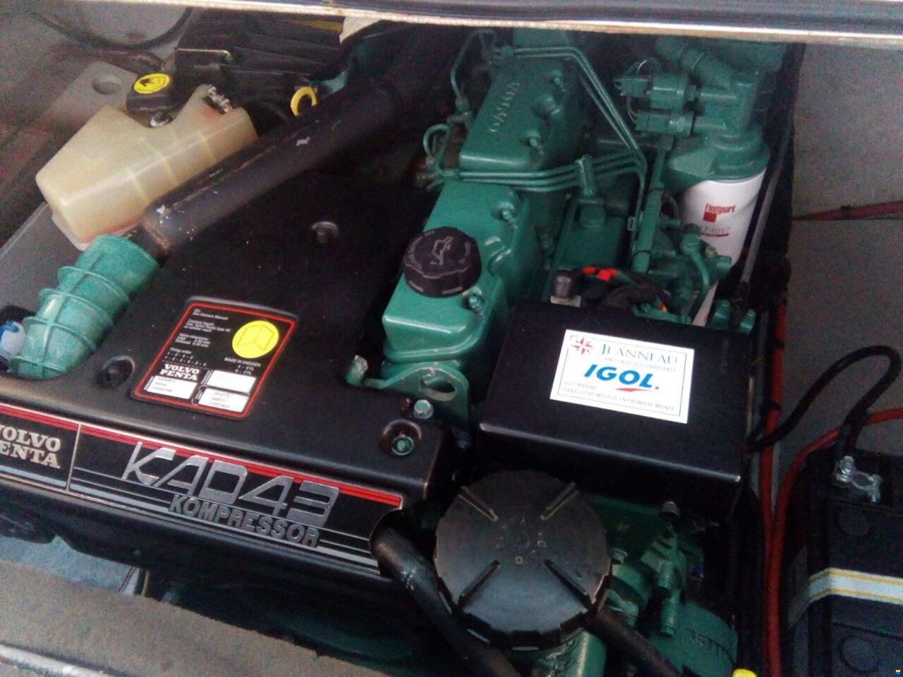 Jeanneau Leader 805