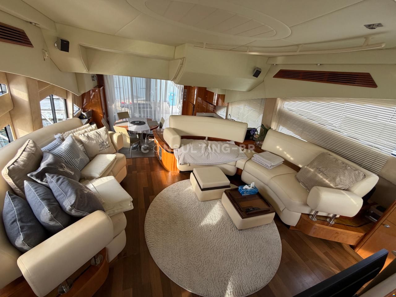 Sealine T60