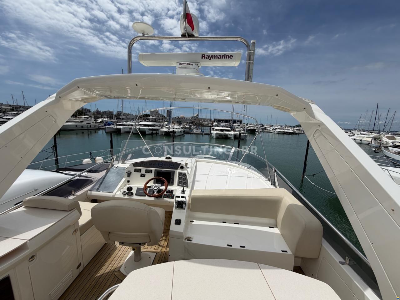 Sealine T60