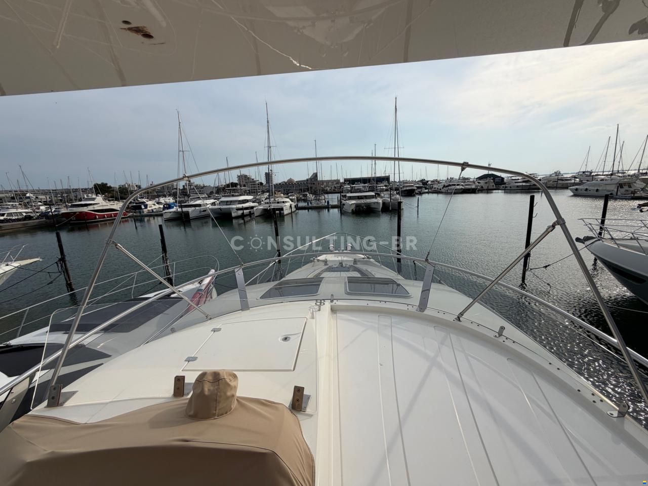 Sealine T60