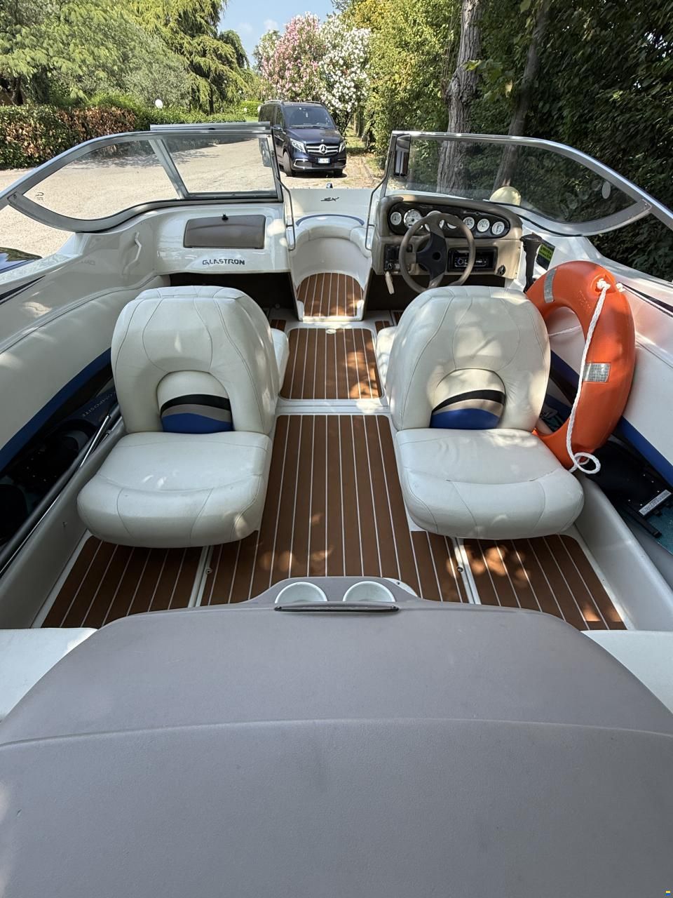 Glastron Motorboot Bowrider Gardasee