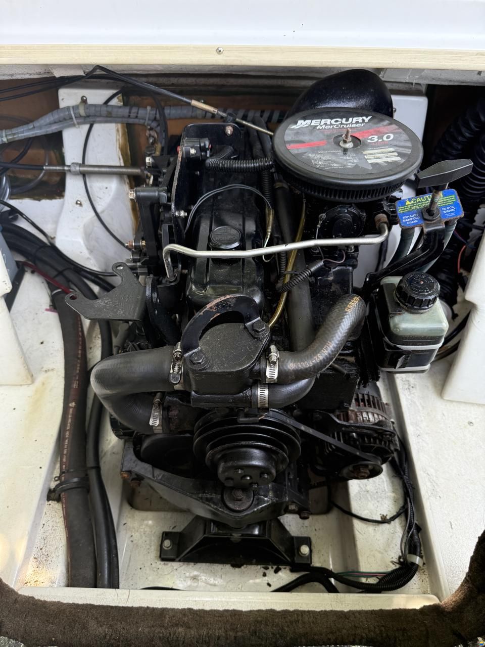 Glastron Motorboot Bowrider Gardasee