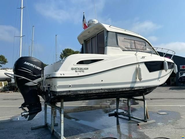 Quicksilver Activ 755 Weekend