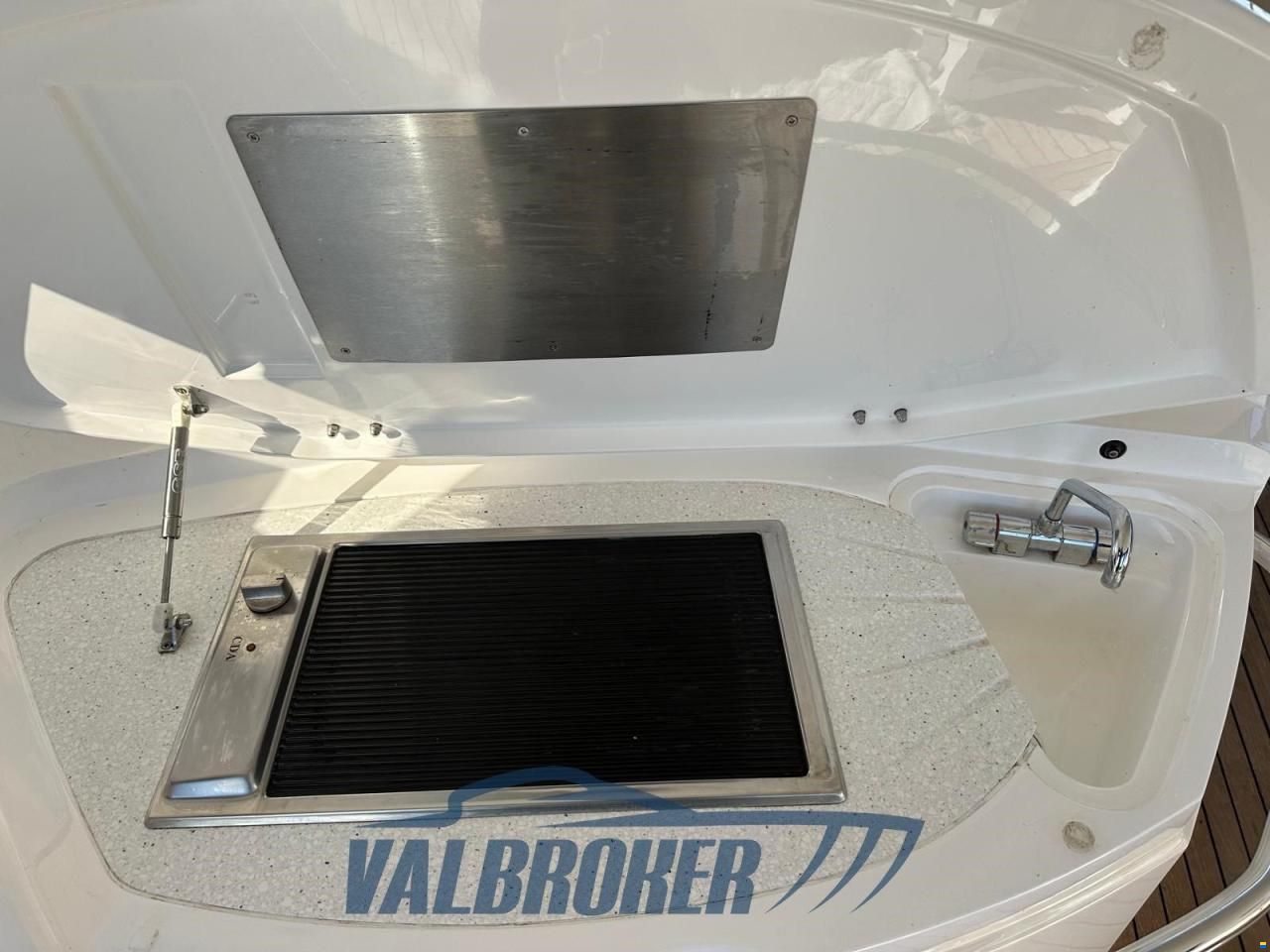 Sunseeker Portofino 47
