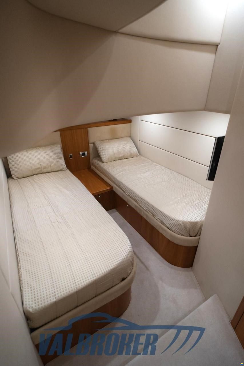 Sunseeker Portofino 47