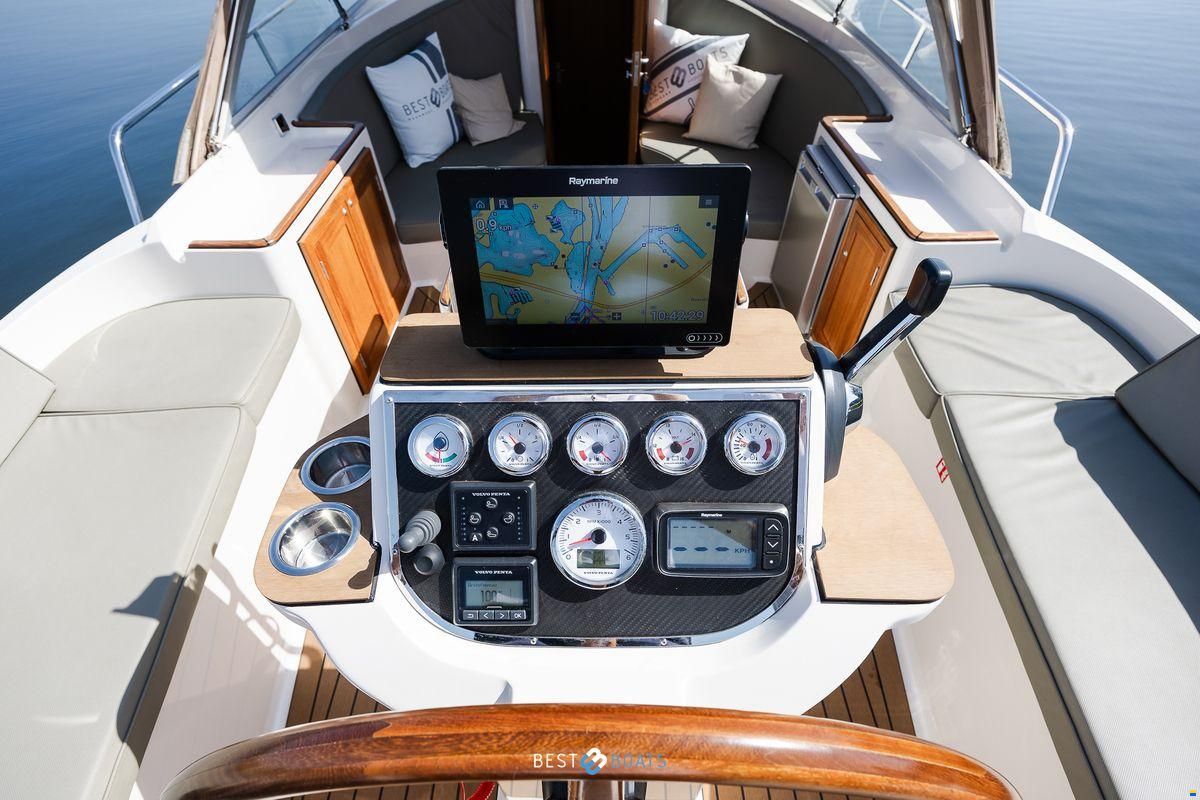 Interboat DE Intercruiser 27 Cabin