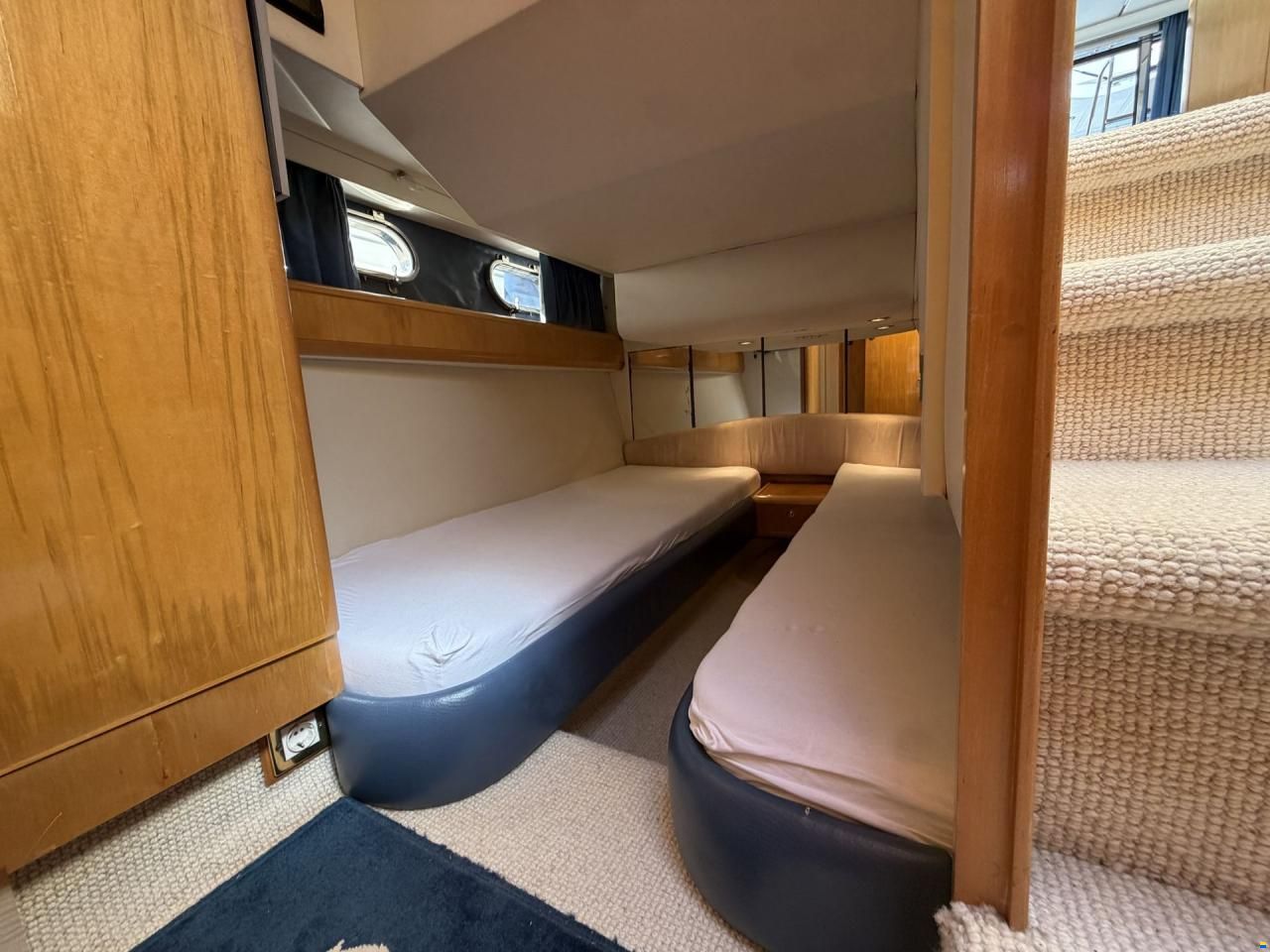 Fairline Squadron 43