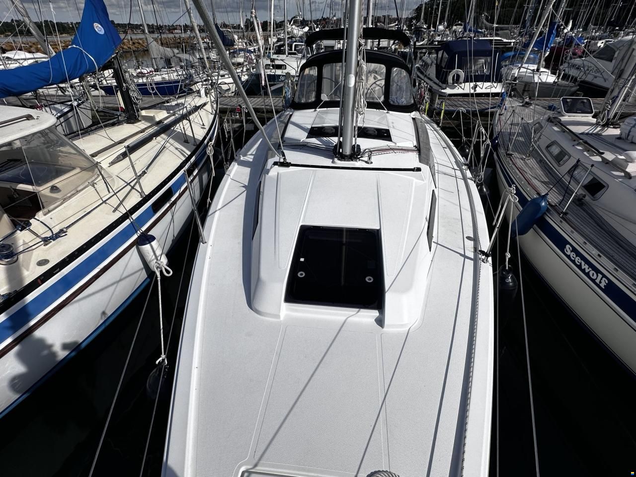 Hanse 345