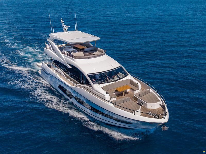 Sunseeker 76 Yacht