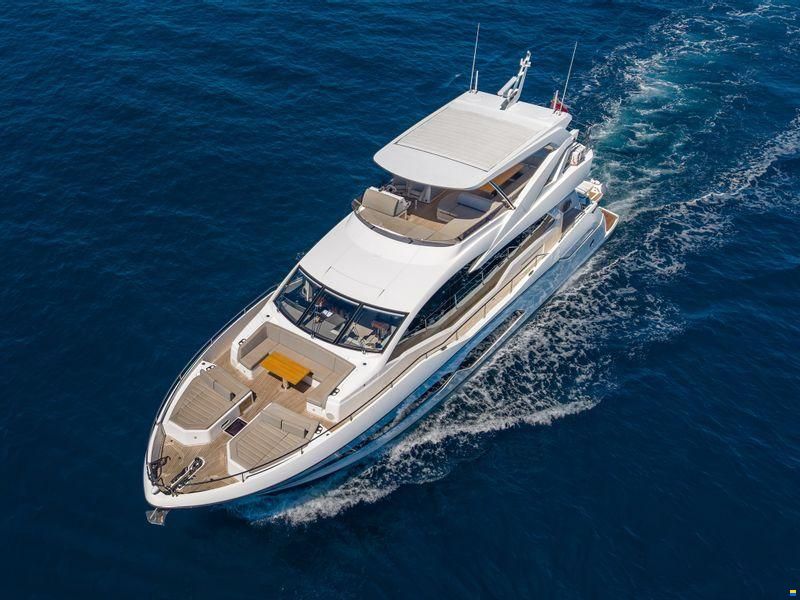 Sunseeker 76 Yacht
