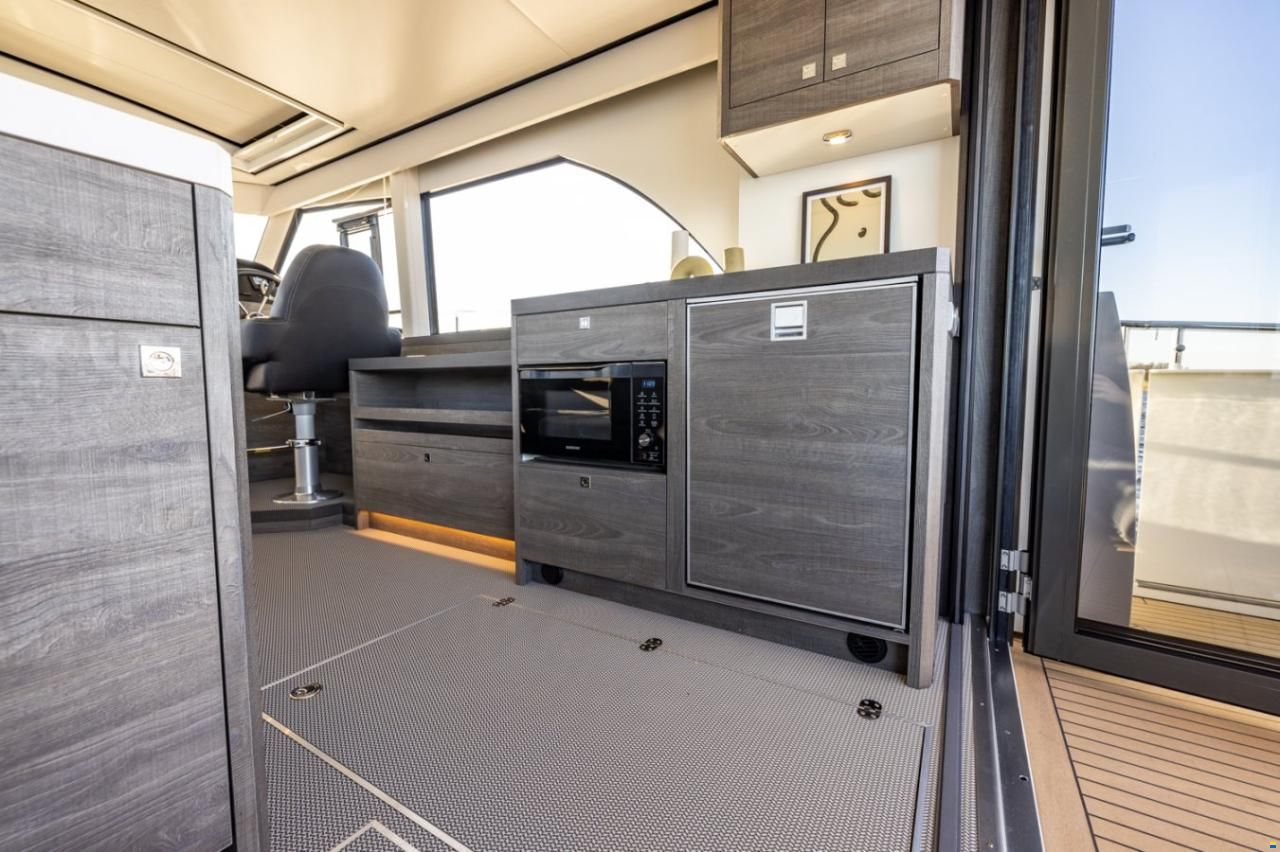 Boarnstream Yachting Boarncruiser 1280 Elegance - Hybrid