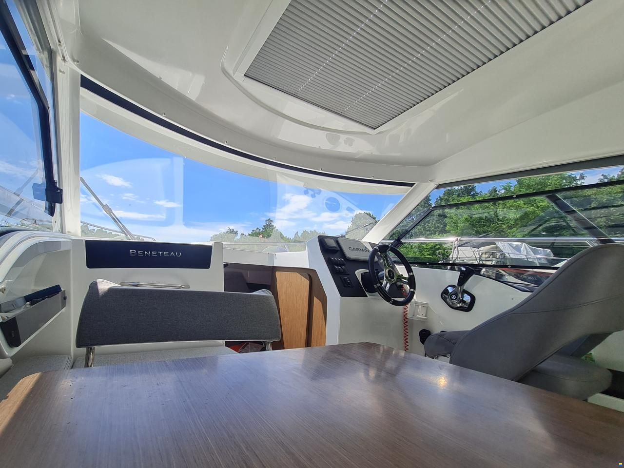 Beneteau Antares 8 OB