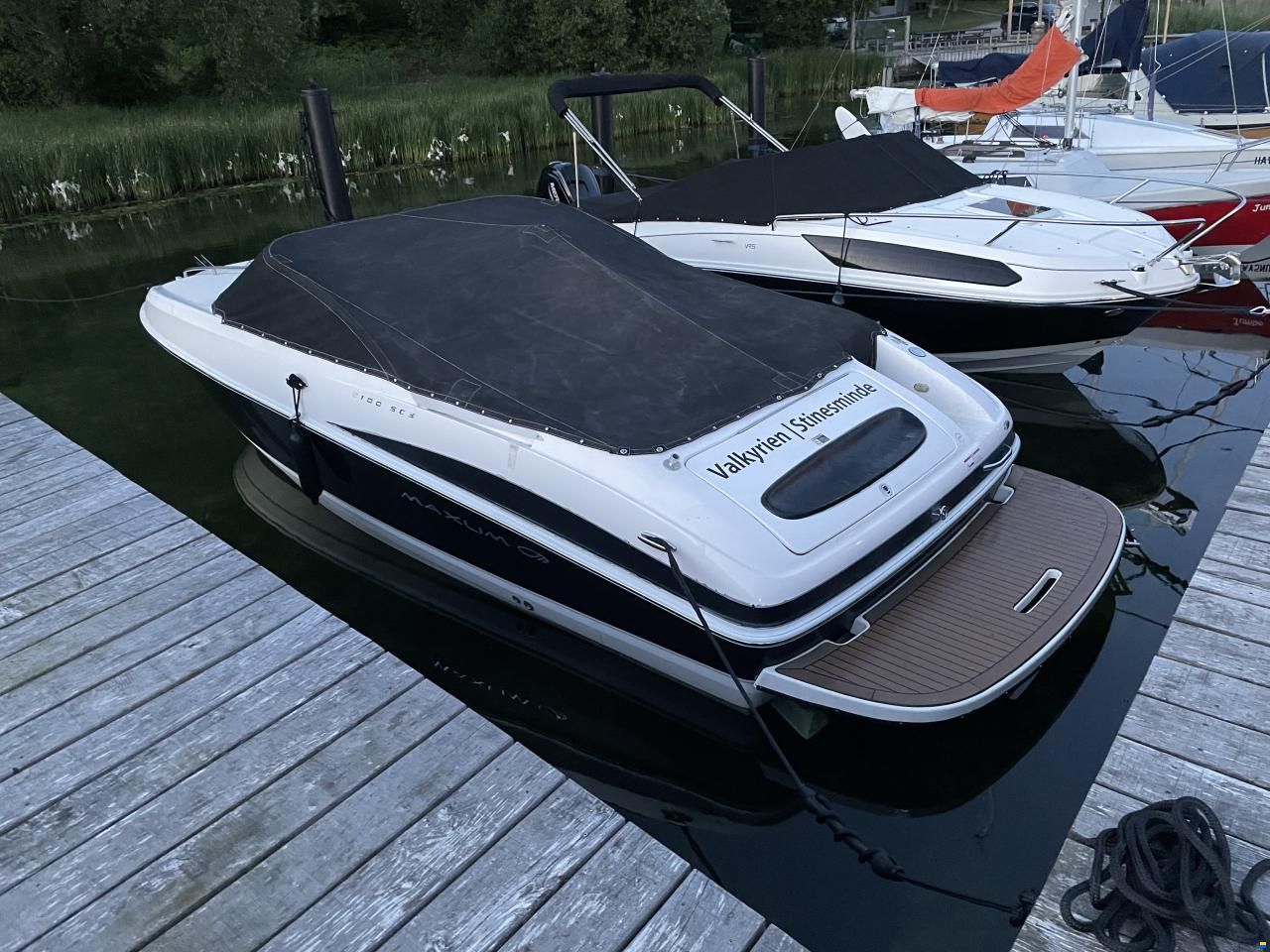 Maxum 2100 SC3