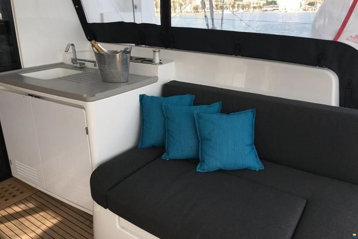 Lagoon 50