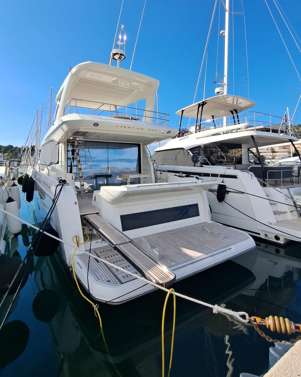 Prestige 590
