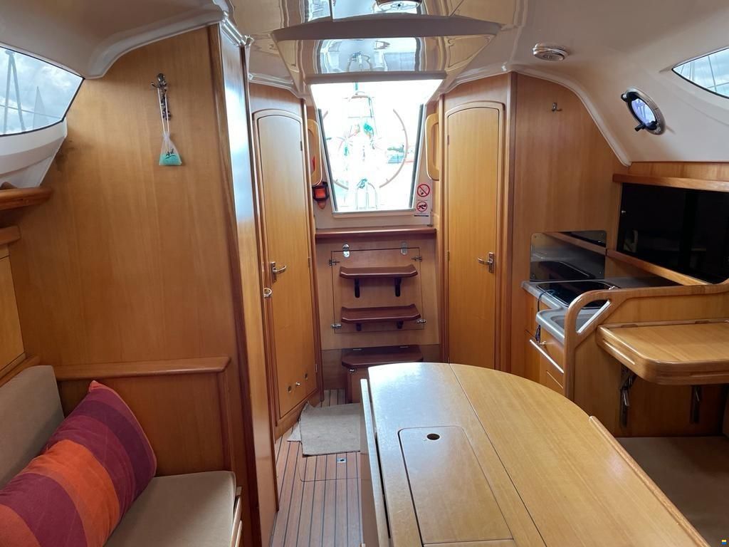 Northman Maxus 33