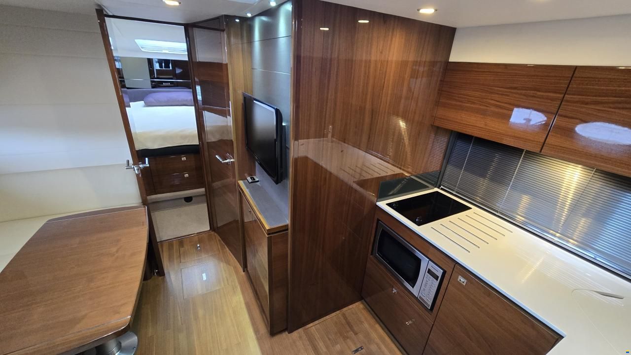 Princess V39