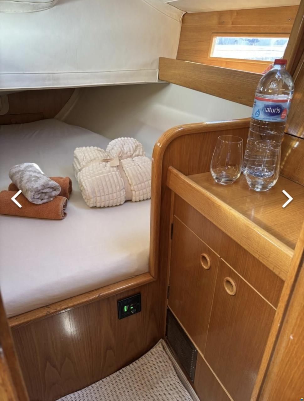 Beneteau Oceanis 350