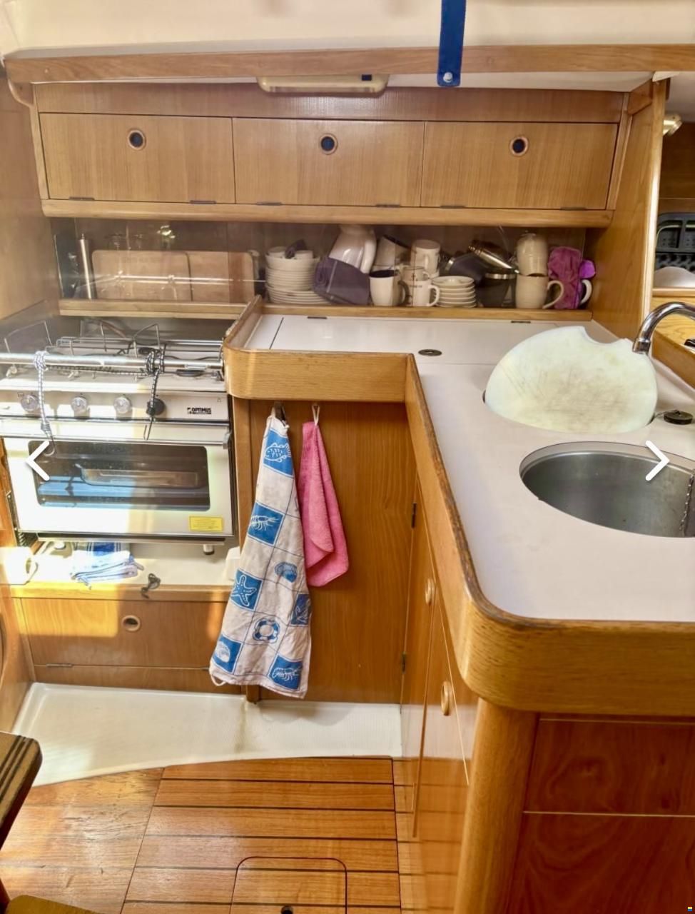 Beneteau Oceanis 350