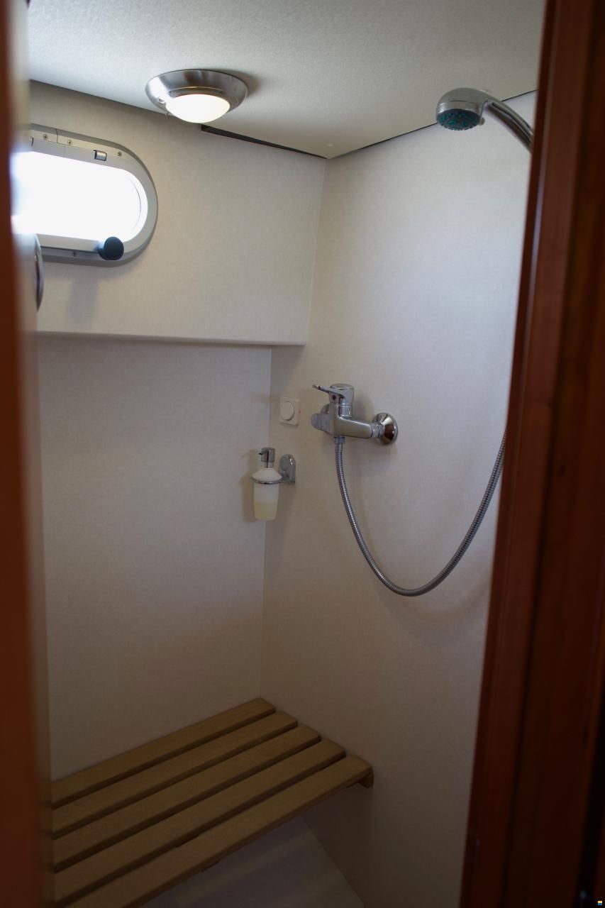 Linssen Grand Sturdy 29.9 AC