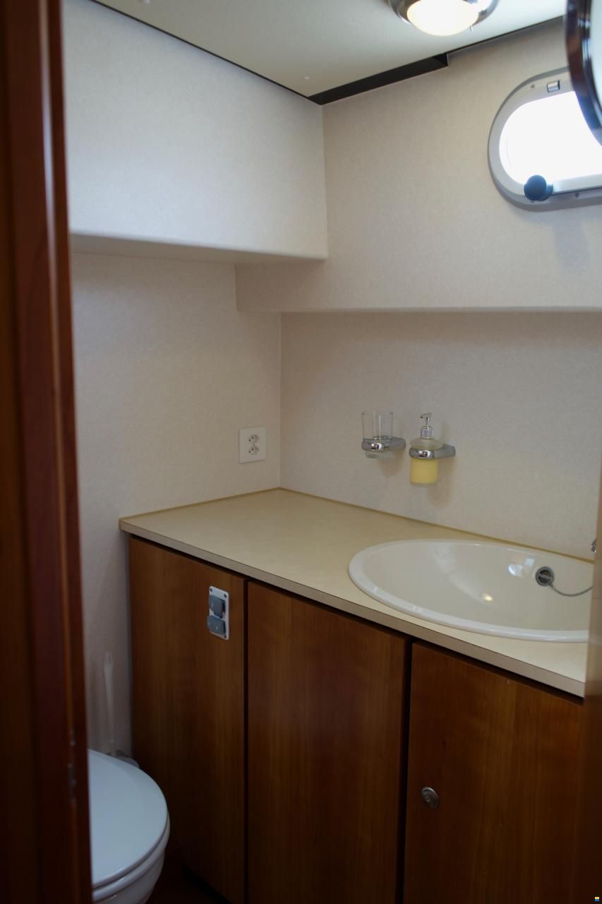 Linssen Grand Sturdy 29.9 AC