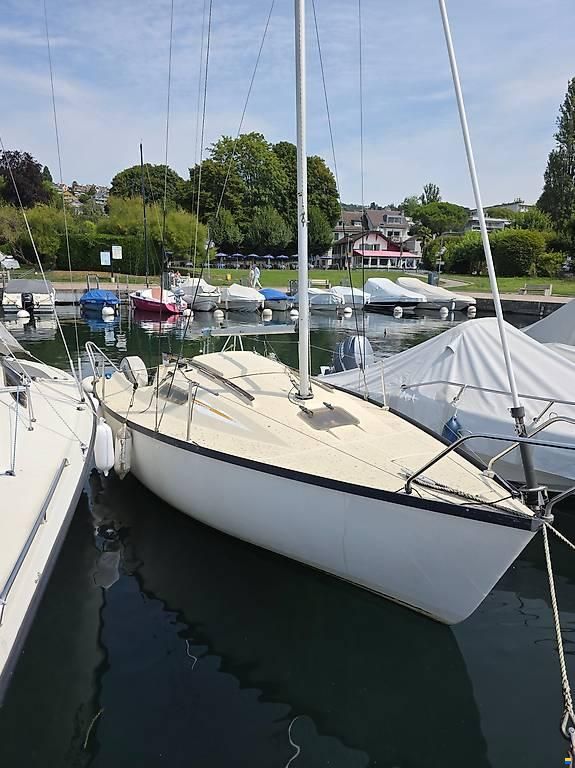 Beneteau First 18