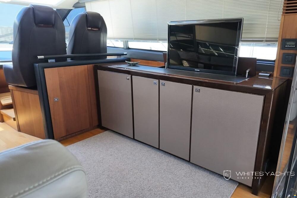 Princess V52