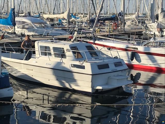 Bella 760