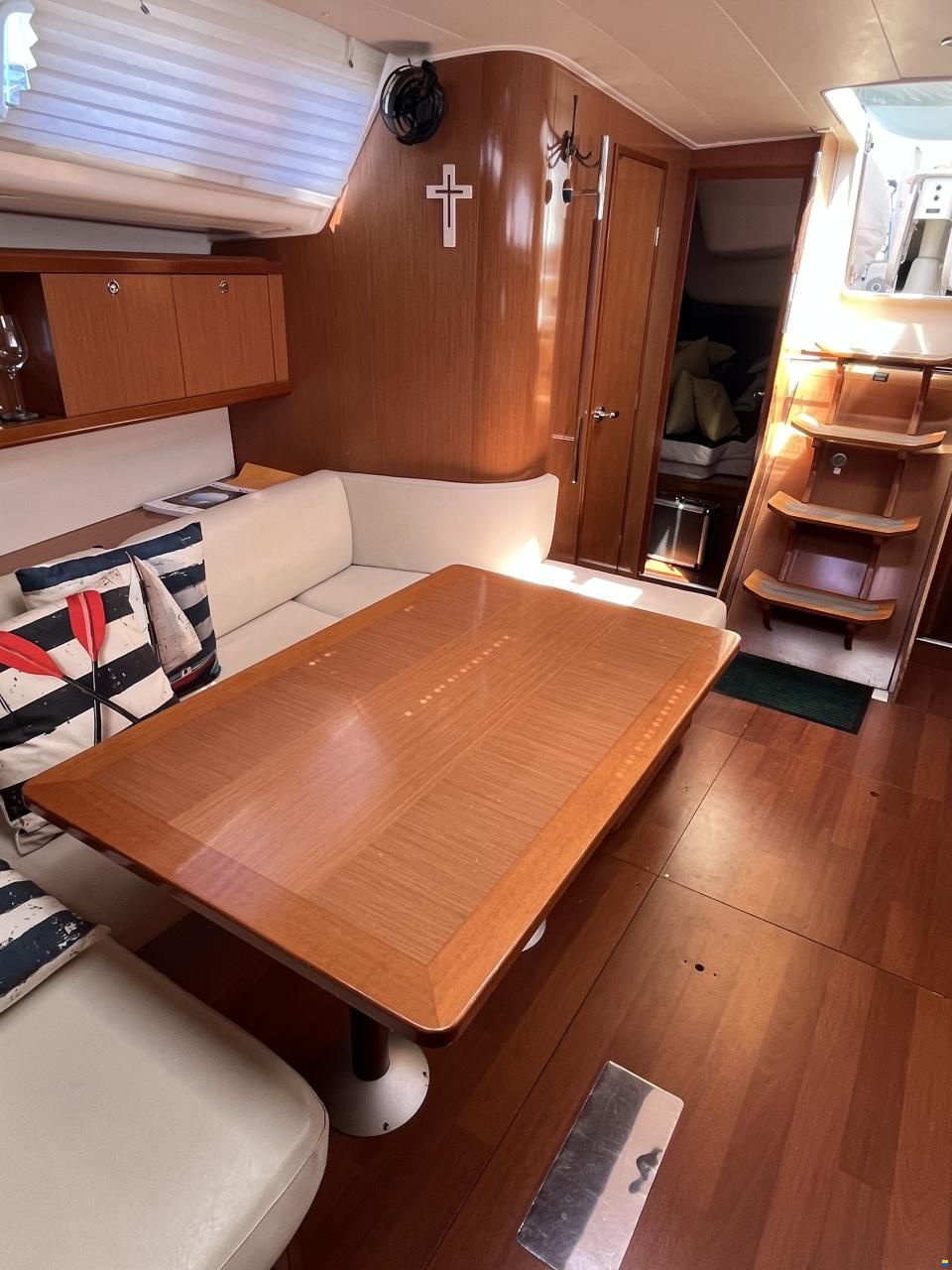 Beneteau Oceanis 40