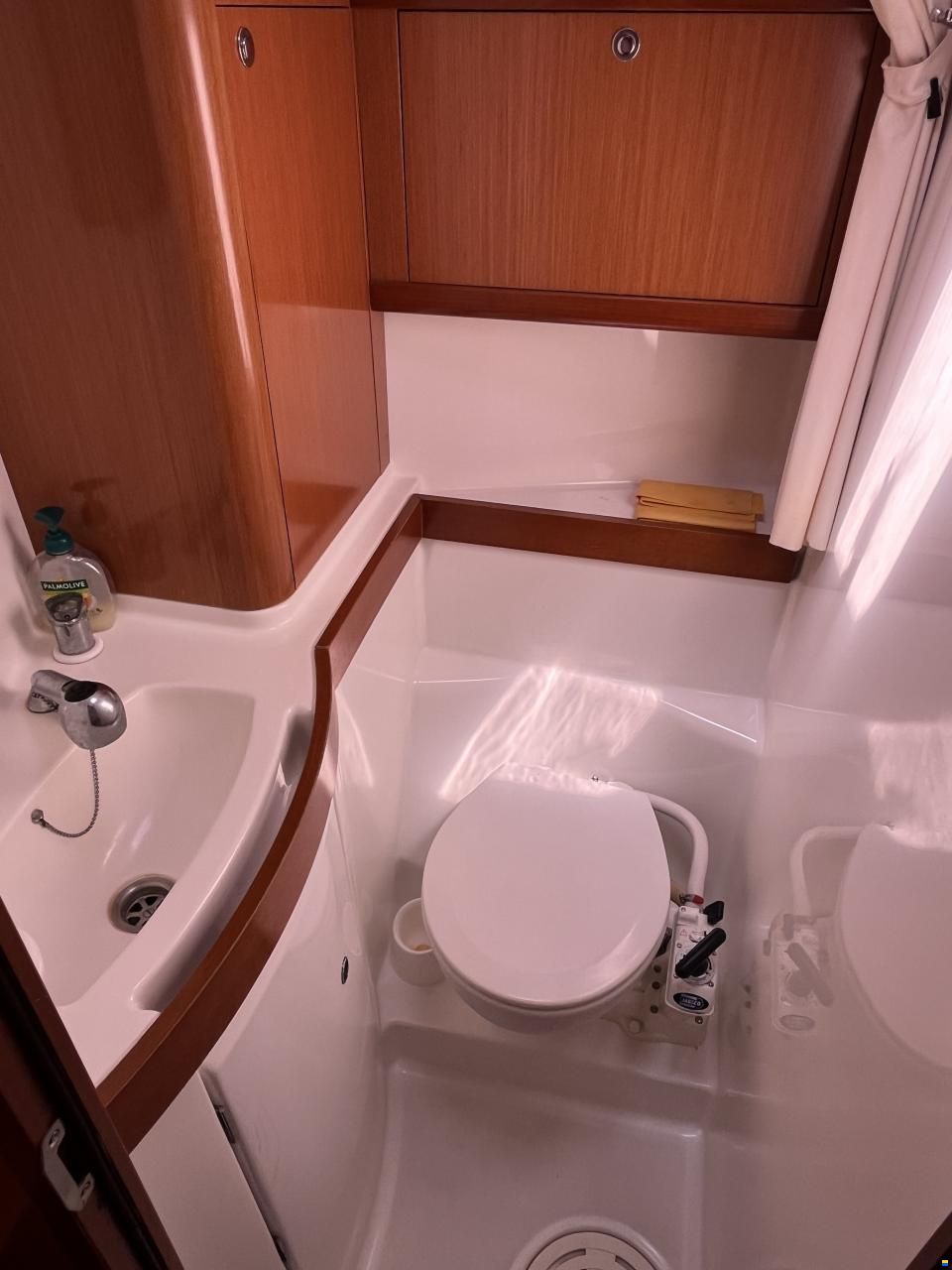 Beneteau Oceanis 40